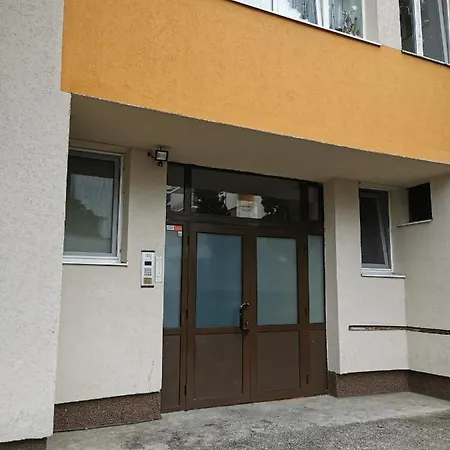 Plopilor Residence *